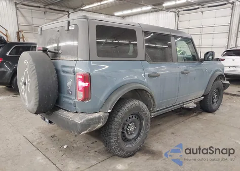 2023 Ford Bronco Black Diamond z USA, uszkodzony, nr VIN 1FMEE5DH4PLC18290